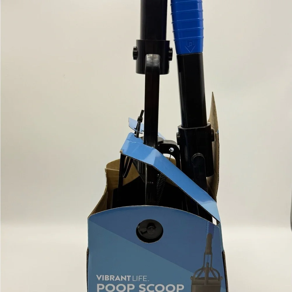 Vibrant Life Extendable Poop Scoop – Easy Pet Waste Cleanup Tool